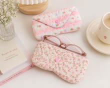 Load image into Gallery viewer, Heart Glasses Case | عینکدان قلبی
