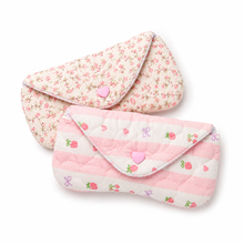 Load image into Gallery viewer, Heart Glasses Case | عینکدان قلبی
